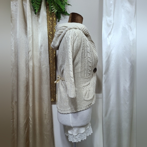 ♡ Y2K ♡ Hollister Cream Cableknit Hooded Cropped Babydoll Sweater - Picture 5 of 15